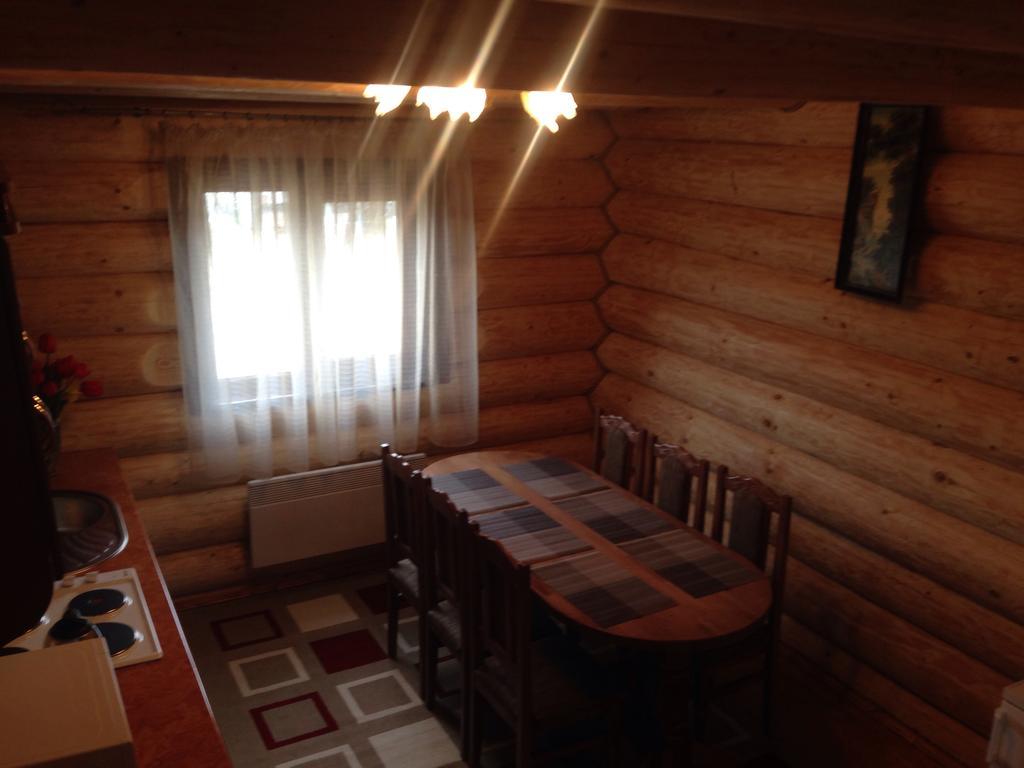 Smerekovyi Dvir Polyana  Pokój zdjęcie